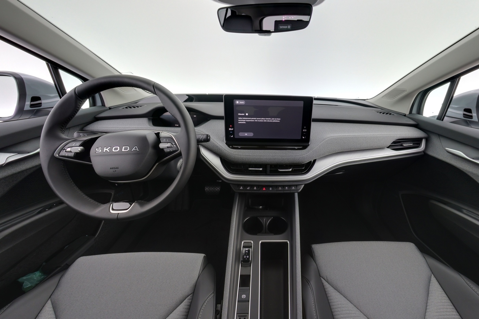 SKODA Enyaq 10