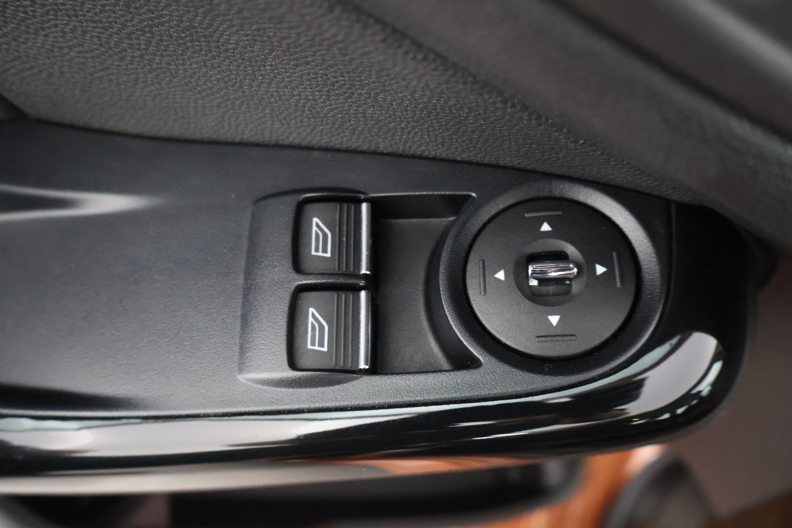 FORD Fiesta 2014