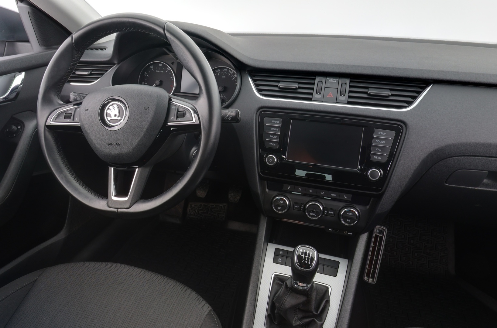 SKODA Octavia 2016