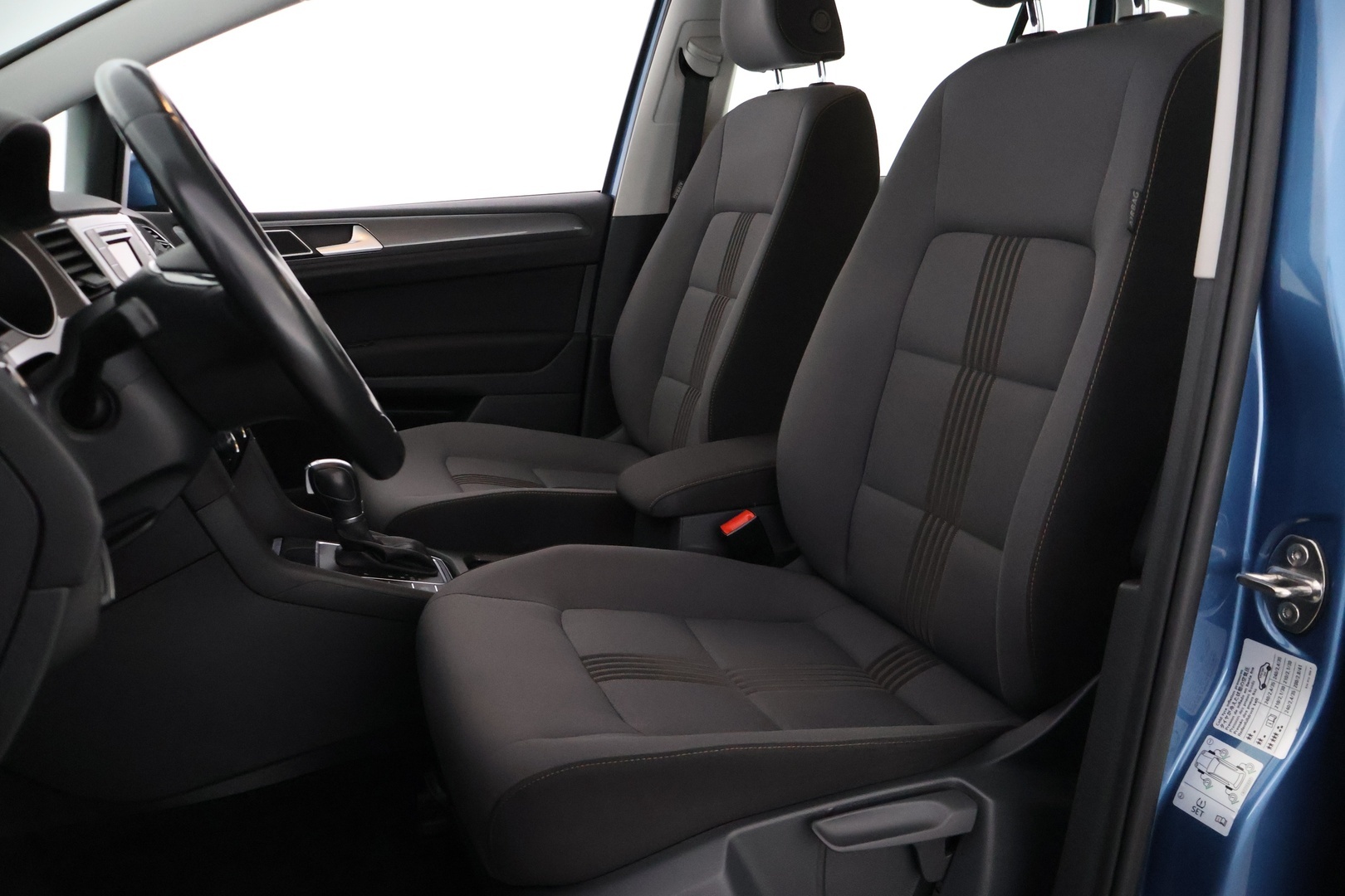 VOLKSWAGEN Golf Sportsvan 2016