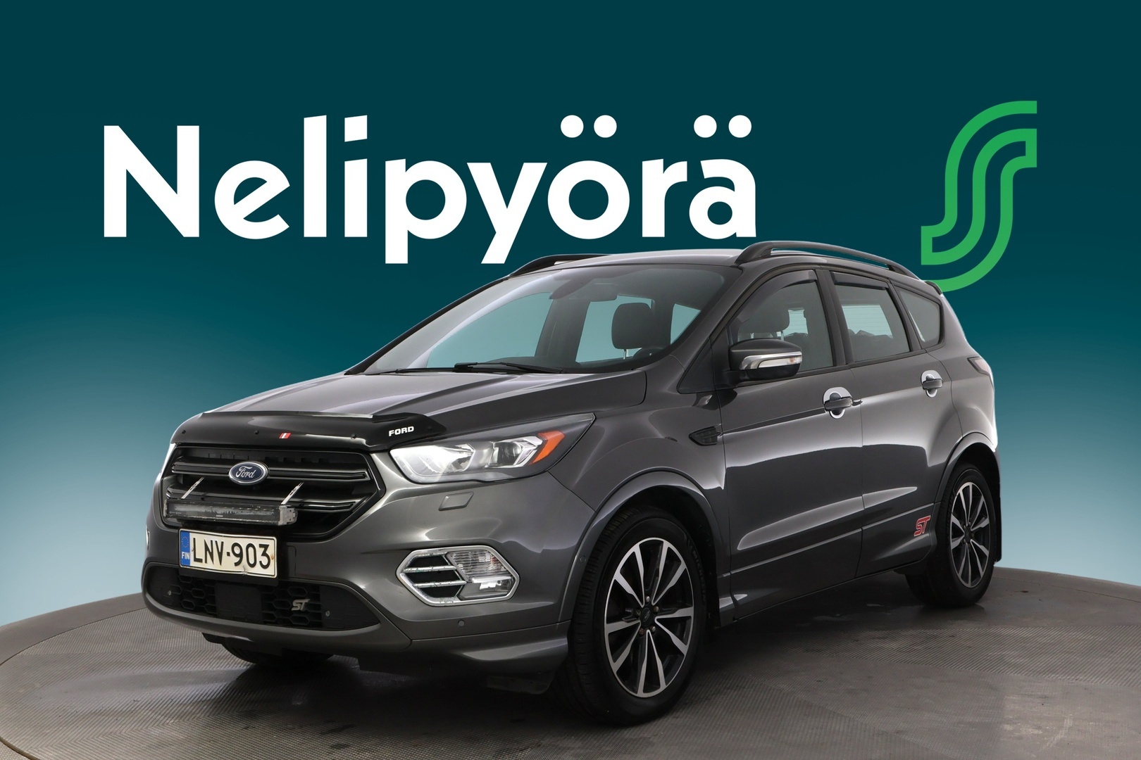 FORD Kuga 1