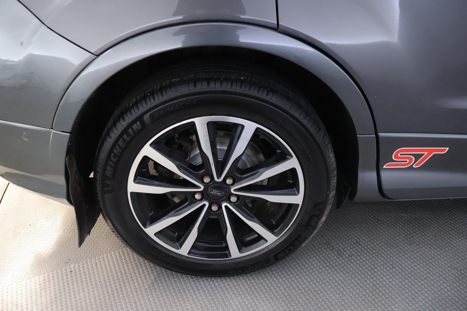 FORD Kuga 15