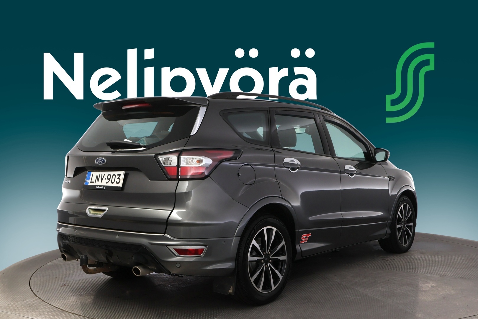 FORD Kuga 5
