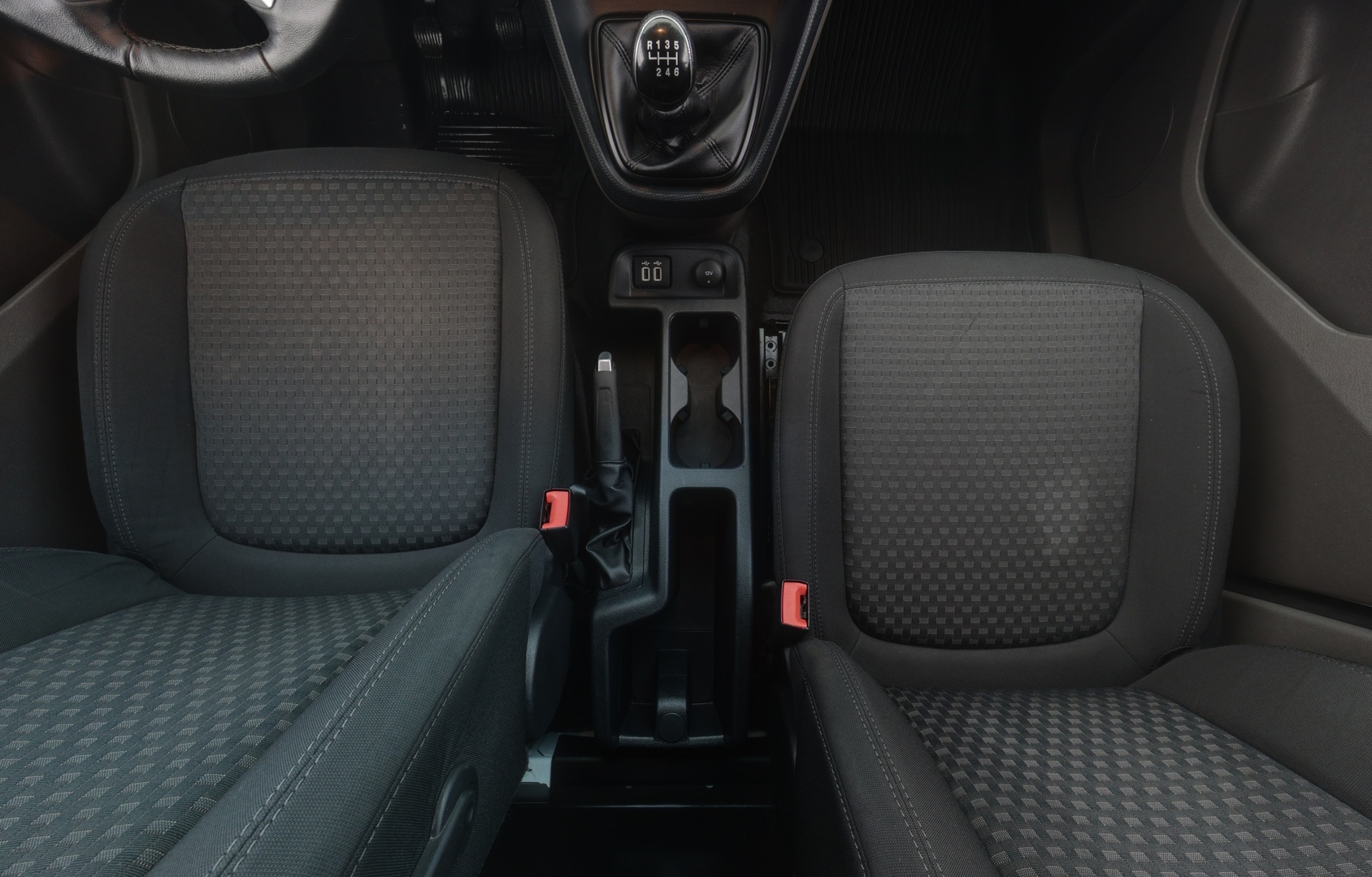 FORD Transit Connect 2021