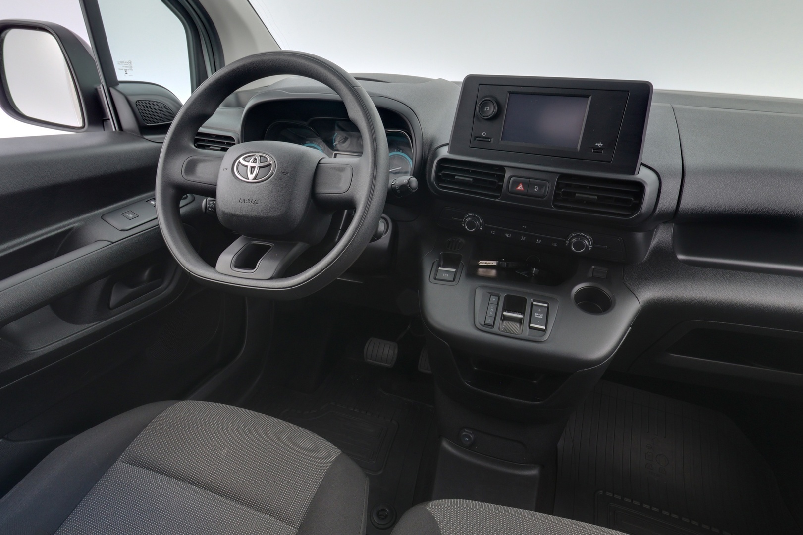 TOYOTA Proace CITY EV 11