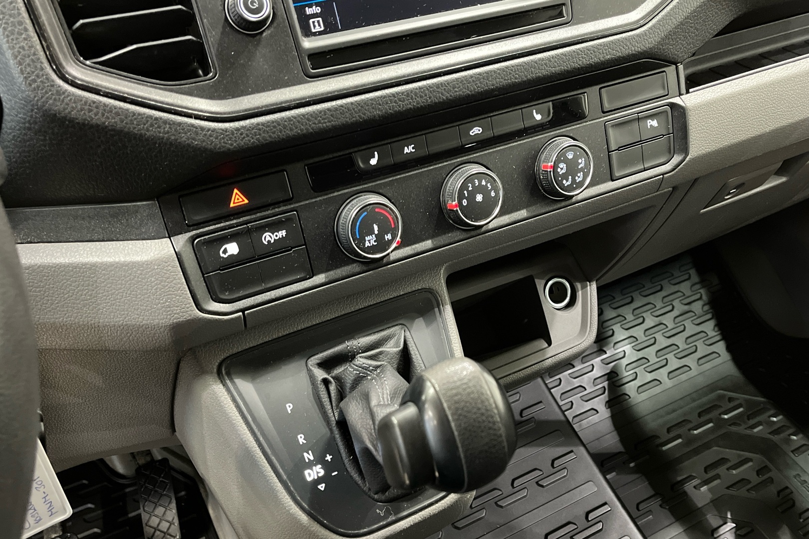 VOLKSWAGEN Crafter 2018