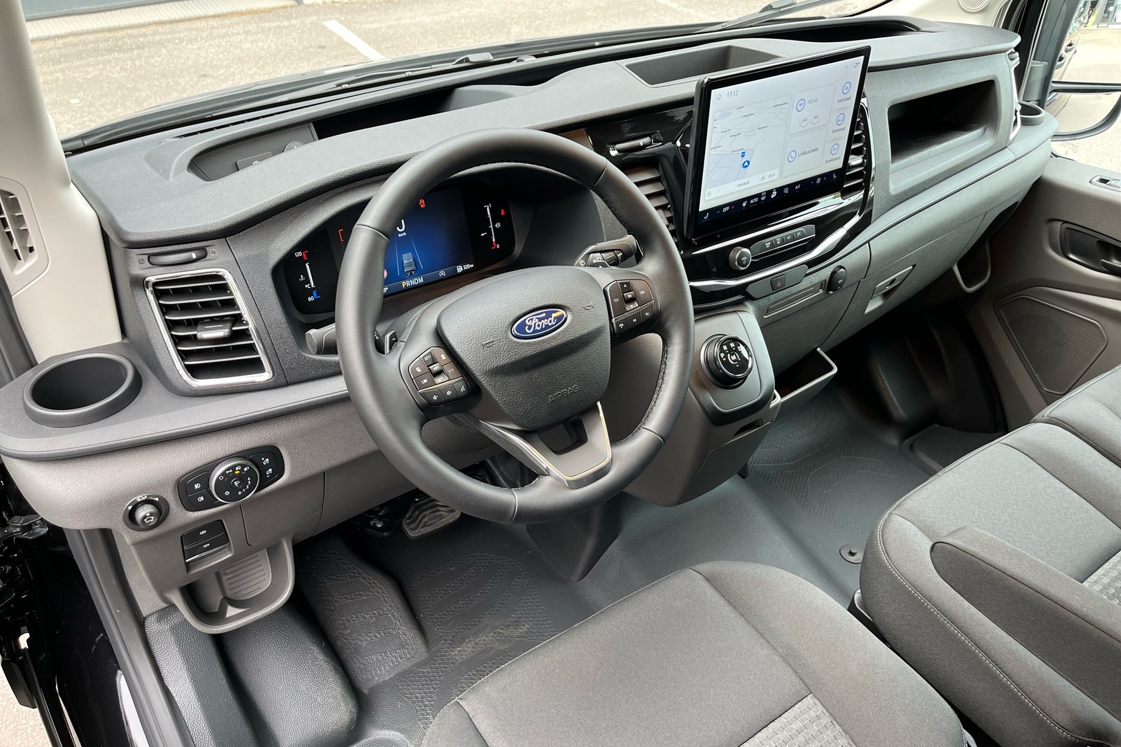 FORD TRANSIT 2026