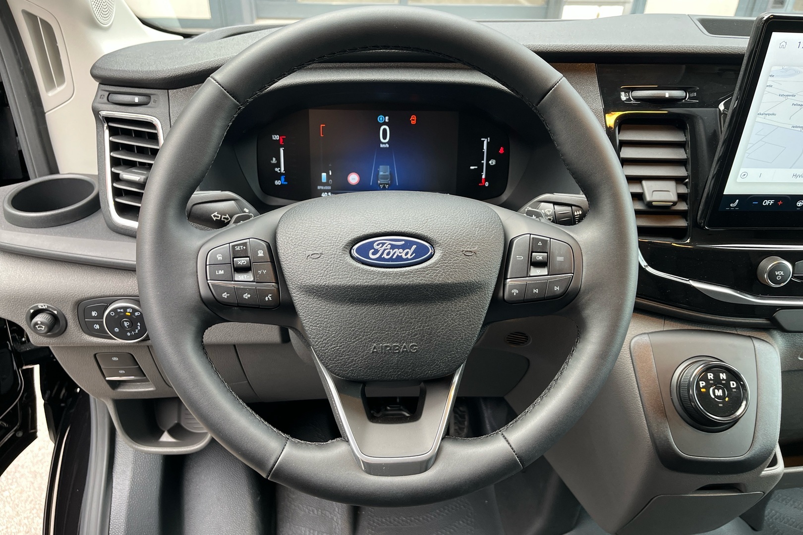 FORD TRANSIT 2026