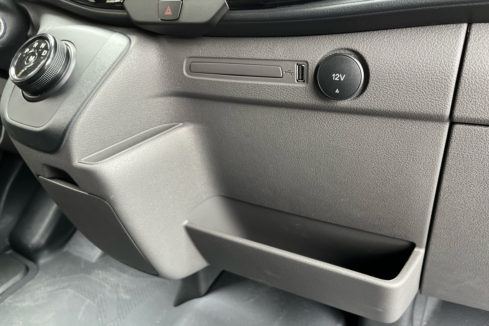 FORD TRANSIT 2026