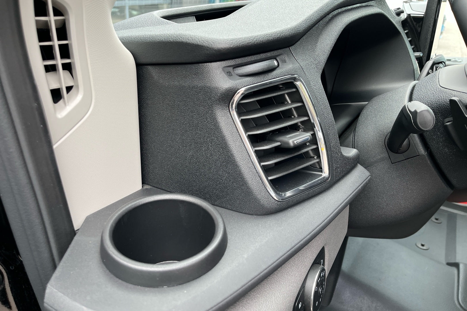 FORD TRANSIT 2026