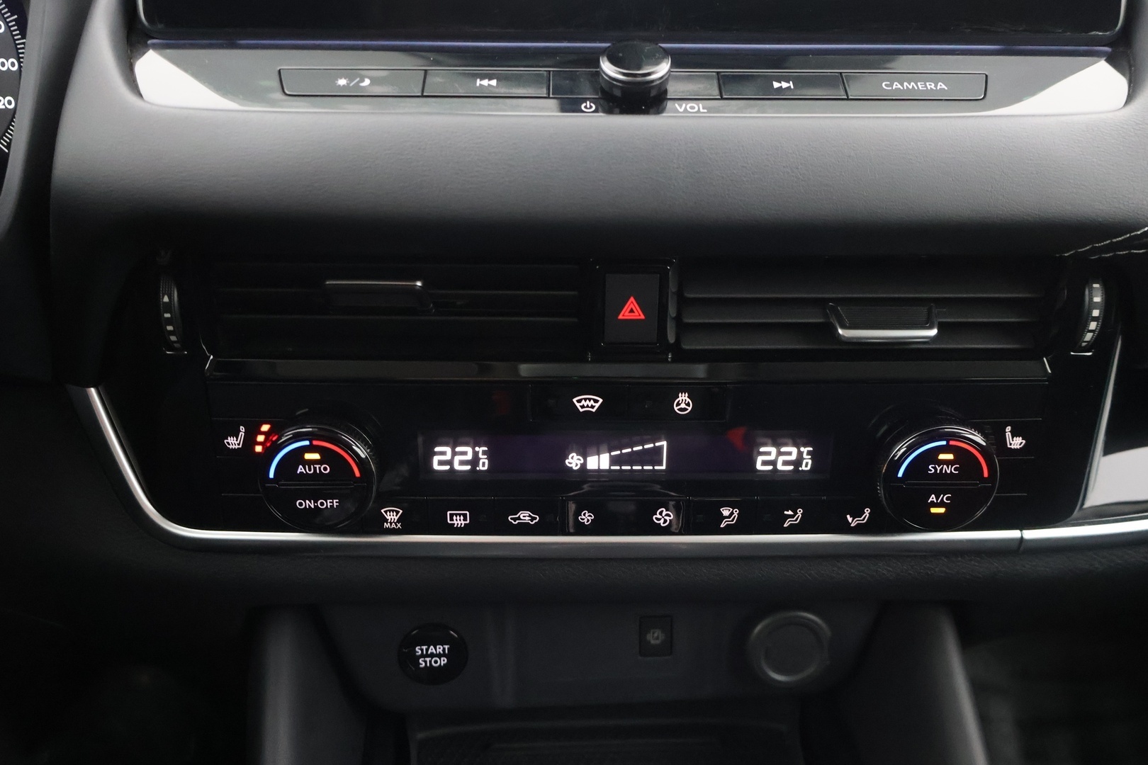 NISSAN Qashqai 28
