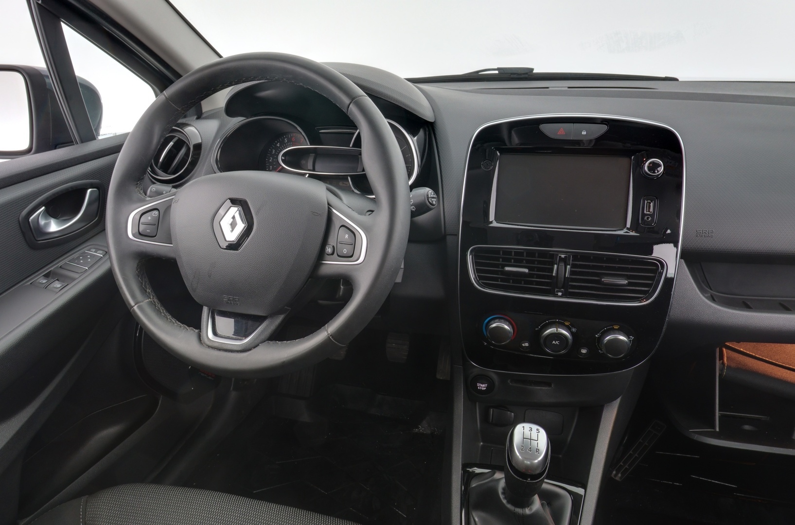 RENAULT Clio 2019