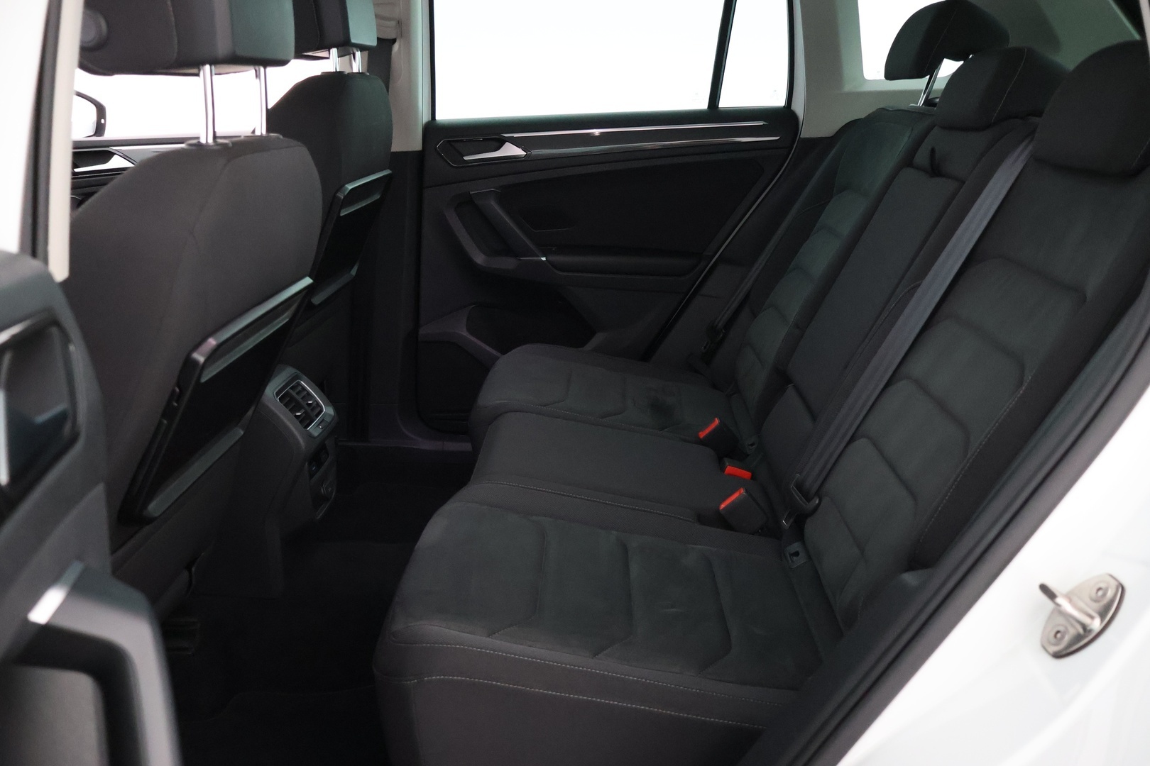 VOLKSWAGEN Tiguan 2016