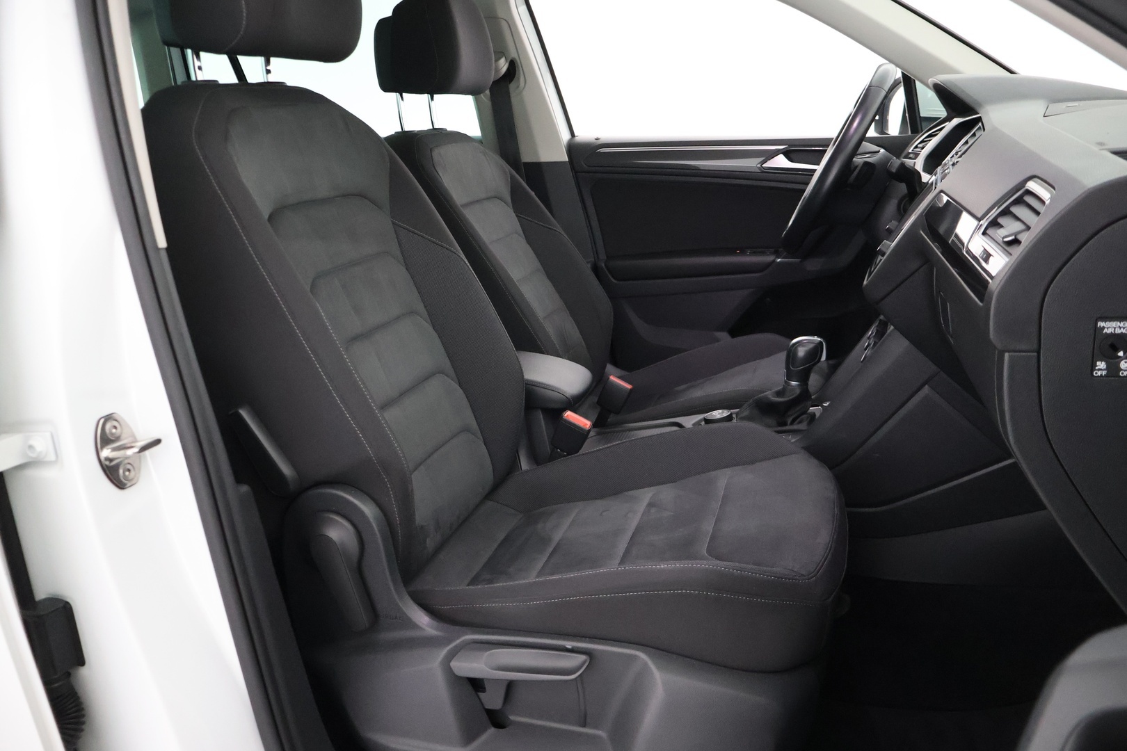 VOLKSWAGEN Tiguan 2016