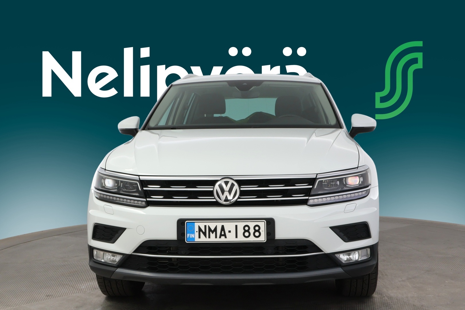 VOLKSWAGEN Tiguan 2016