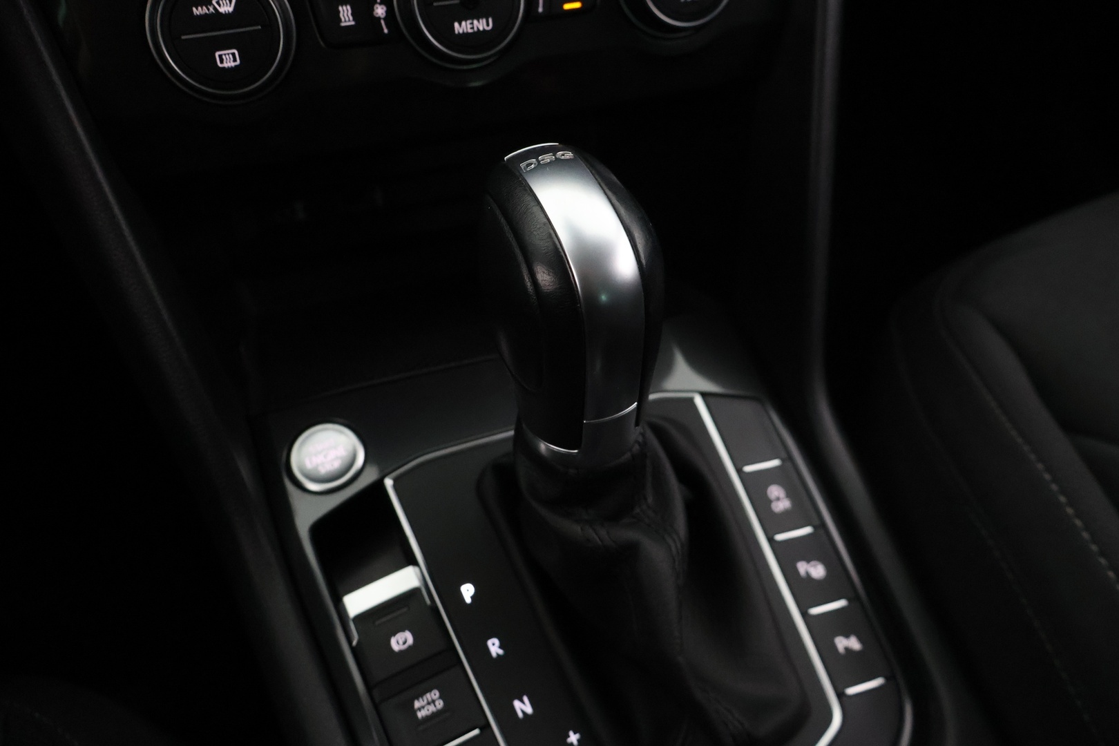 VOLKSWAGEN Tiguan 2016