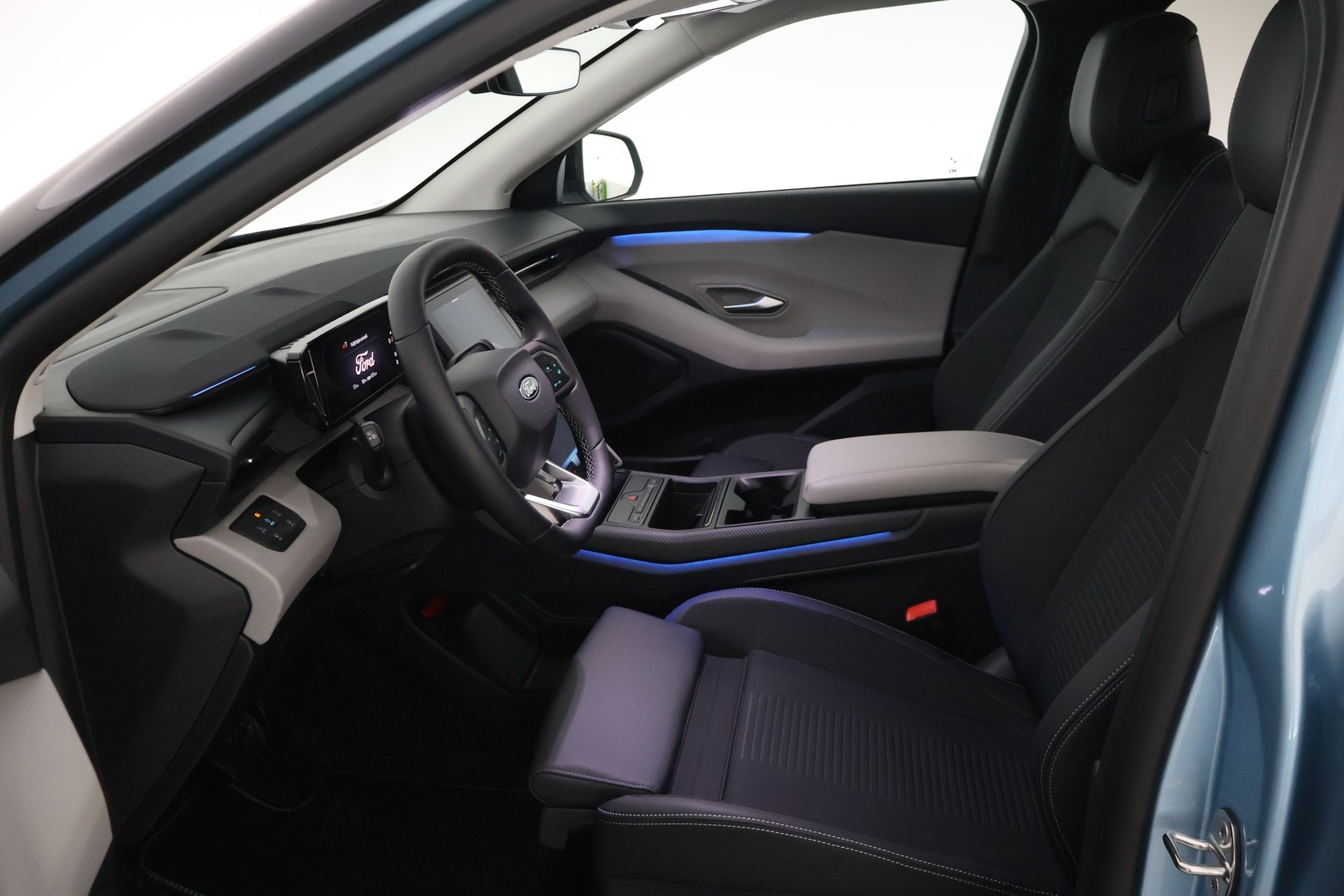 FORD Explorer 2026