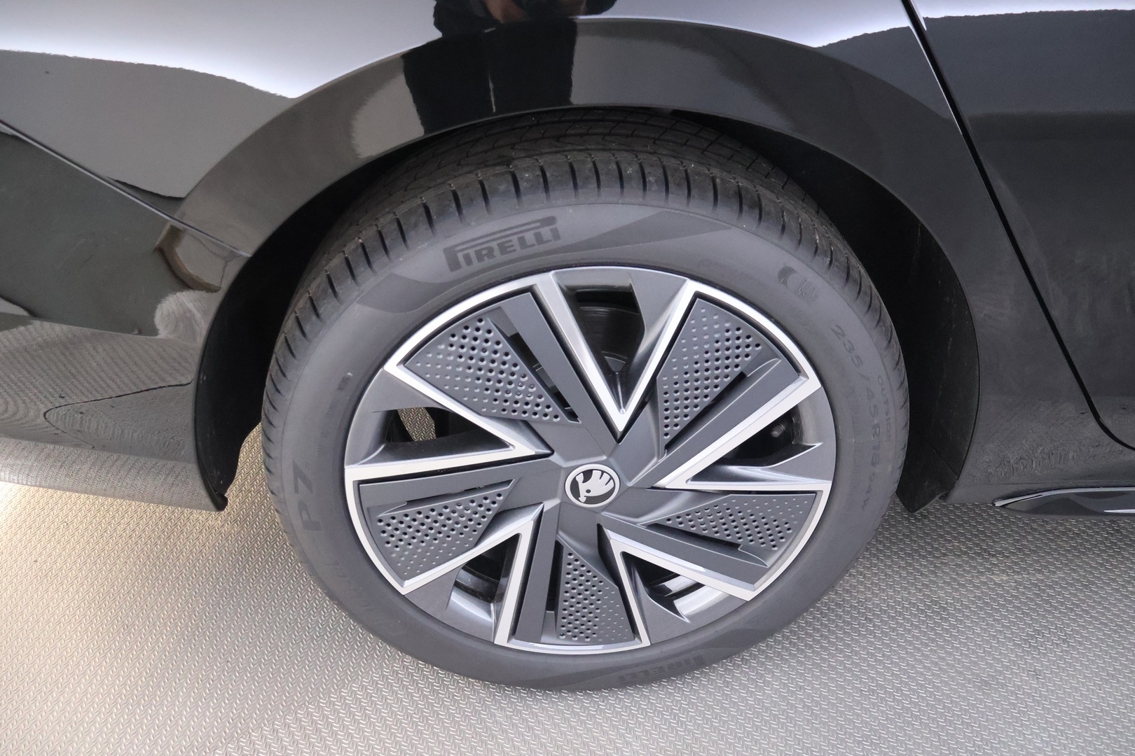 SKODA SUPERB 2026