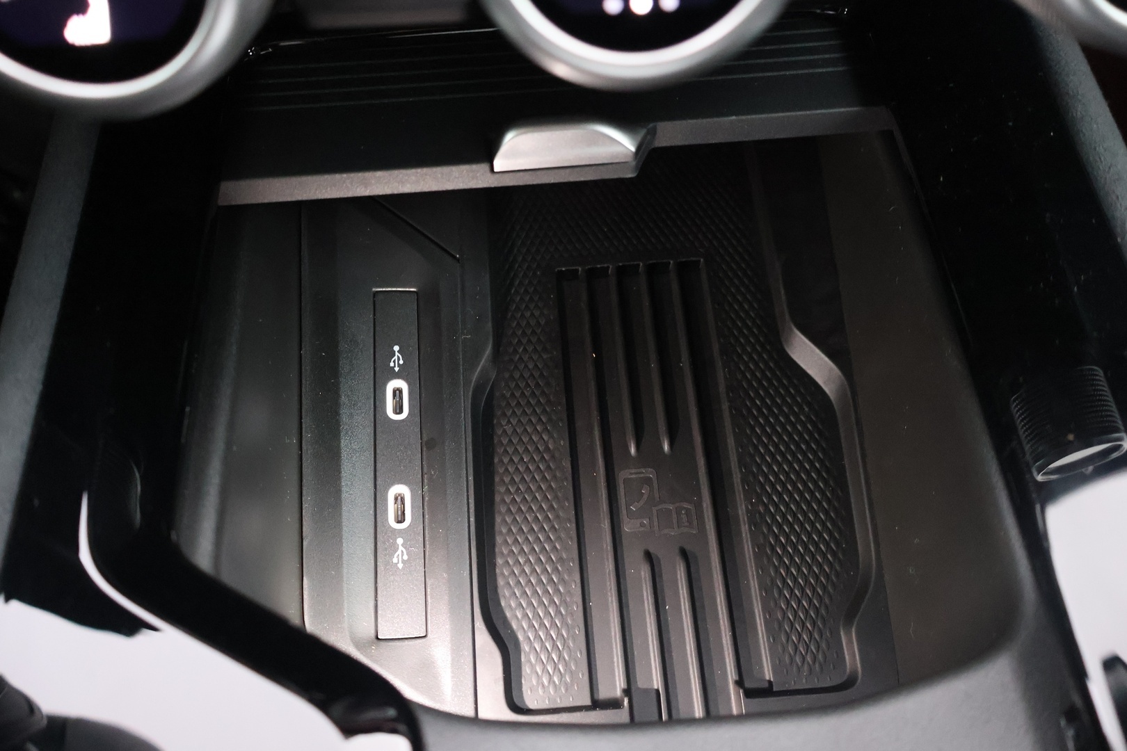 SKODA SUPERB 2026