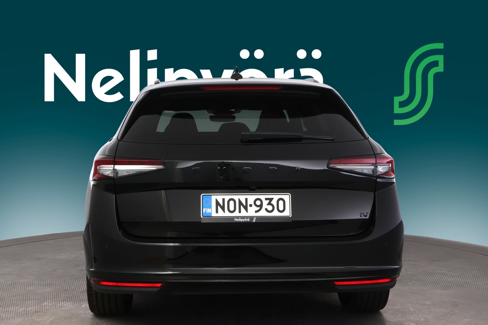 SKODA SUPERB 2026