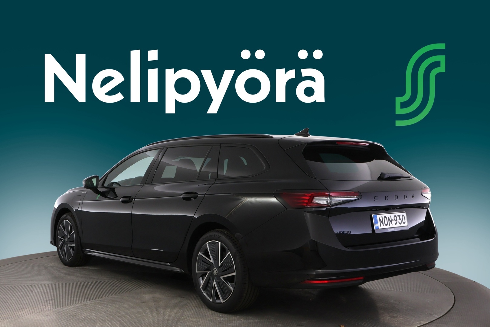 SKODA SUPERB 2026