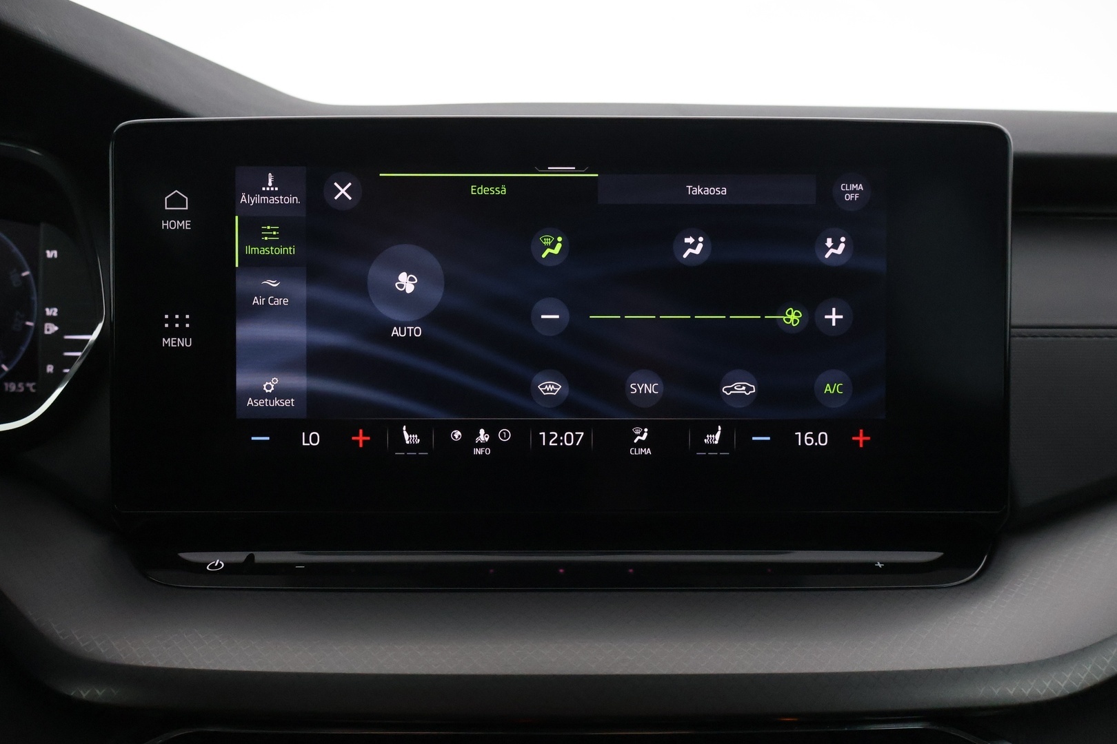 SKODA Octavia 2023