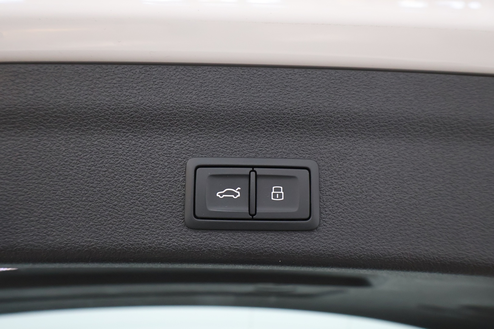 AUDI A6 2023