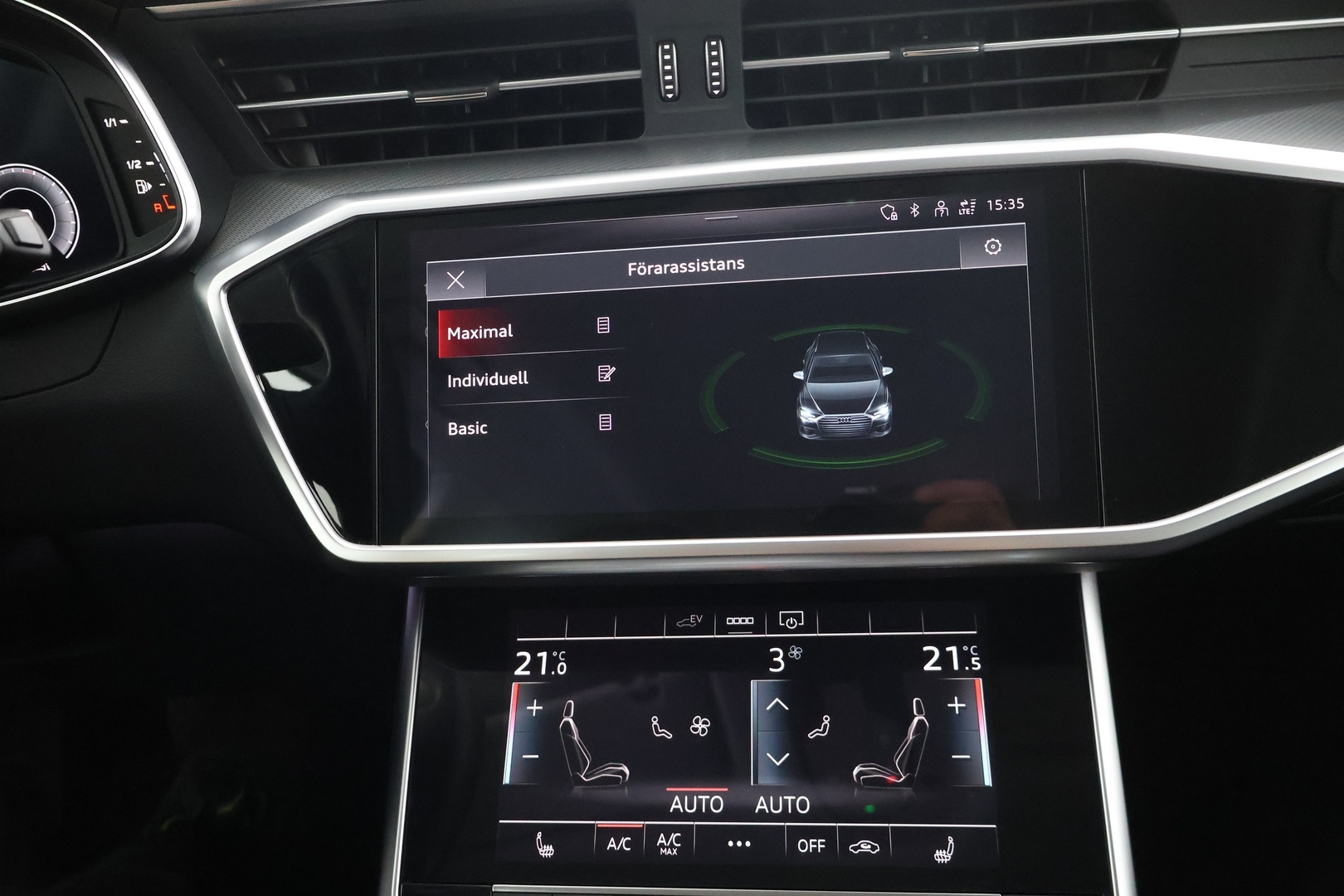 AUDI A6 2023