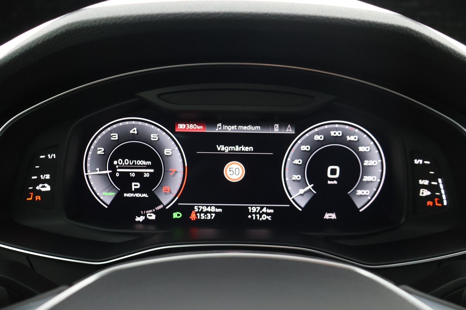AUDI A6 2023