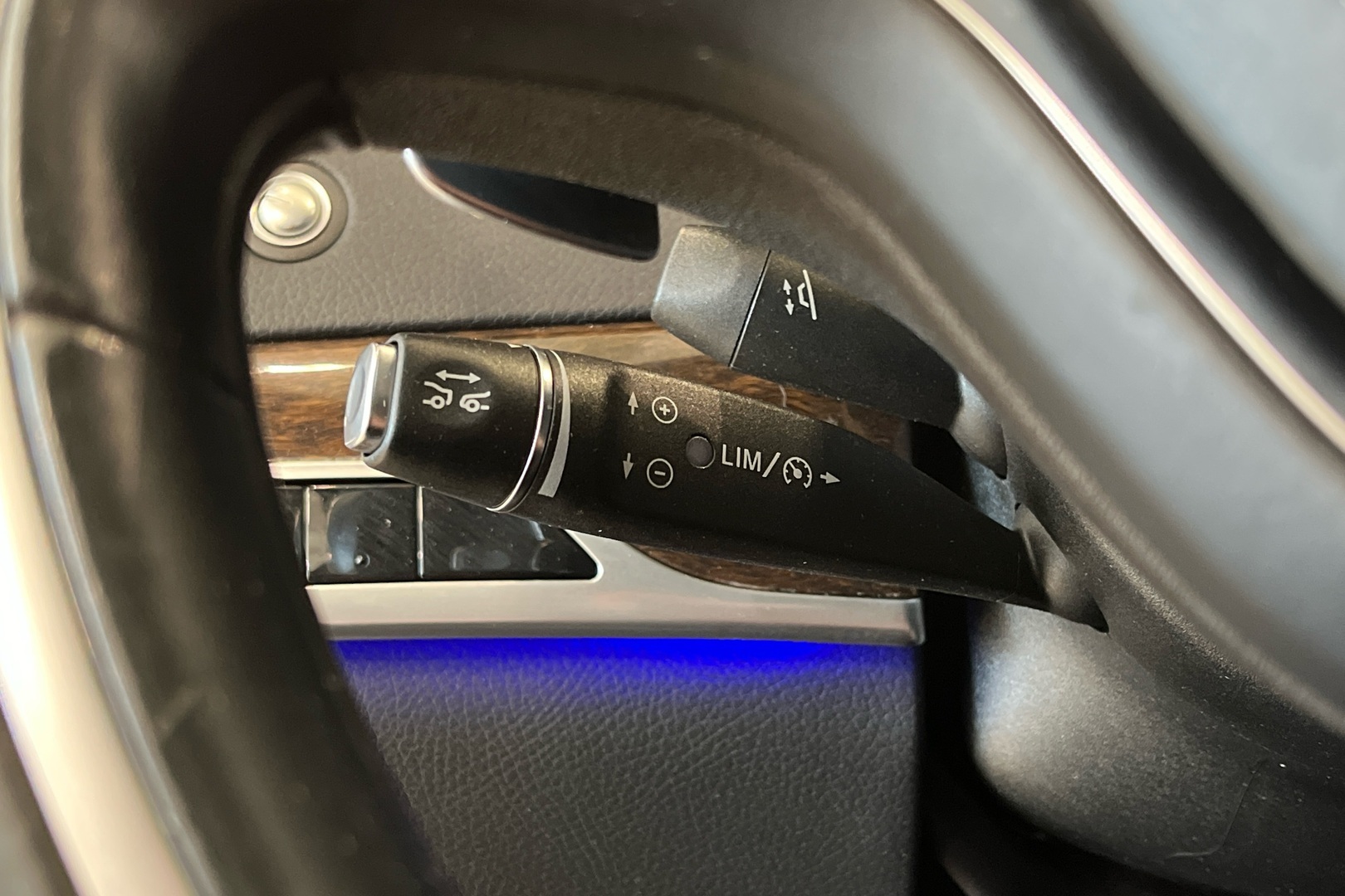 MERCEDES-BENZ S 2015