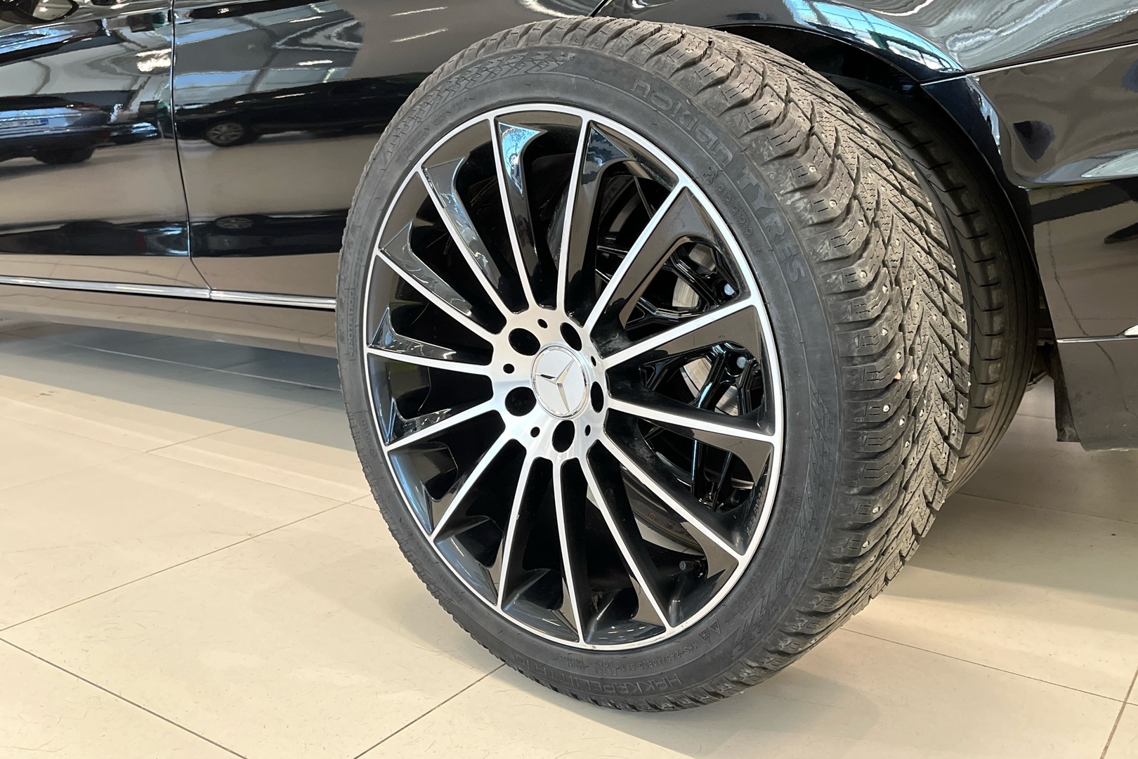 MERCEDES-BENZ S 2015