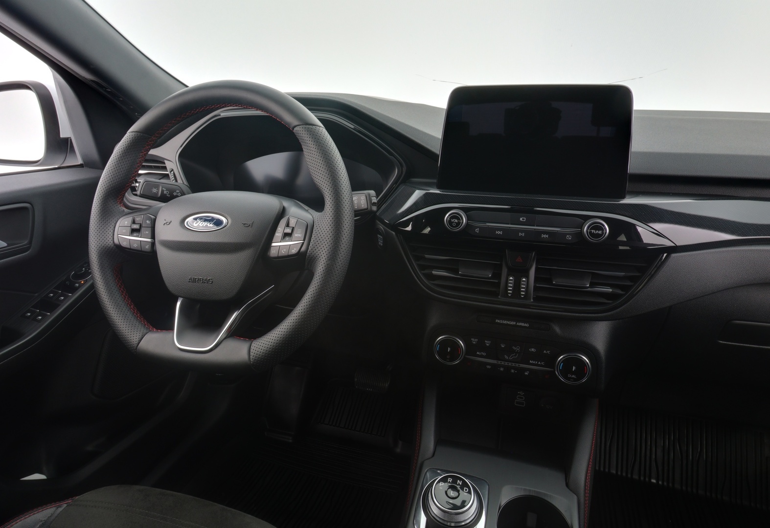 FORD Kuga 2023