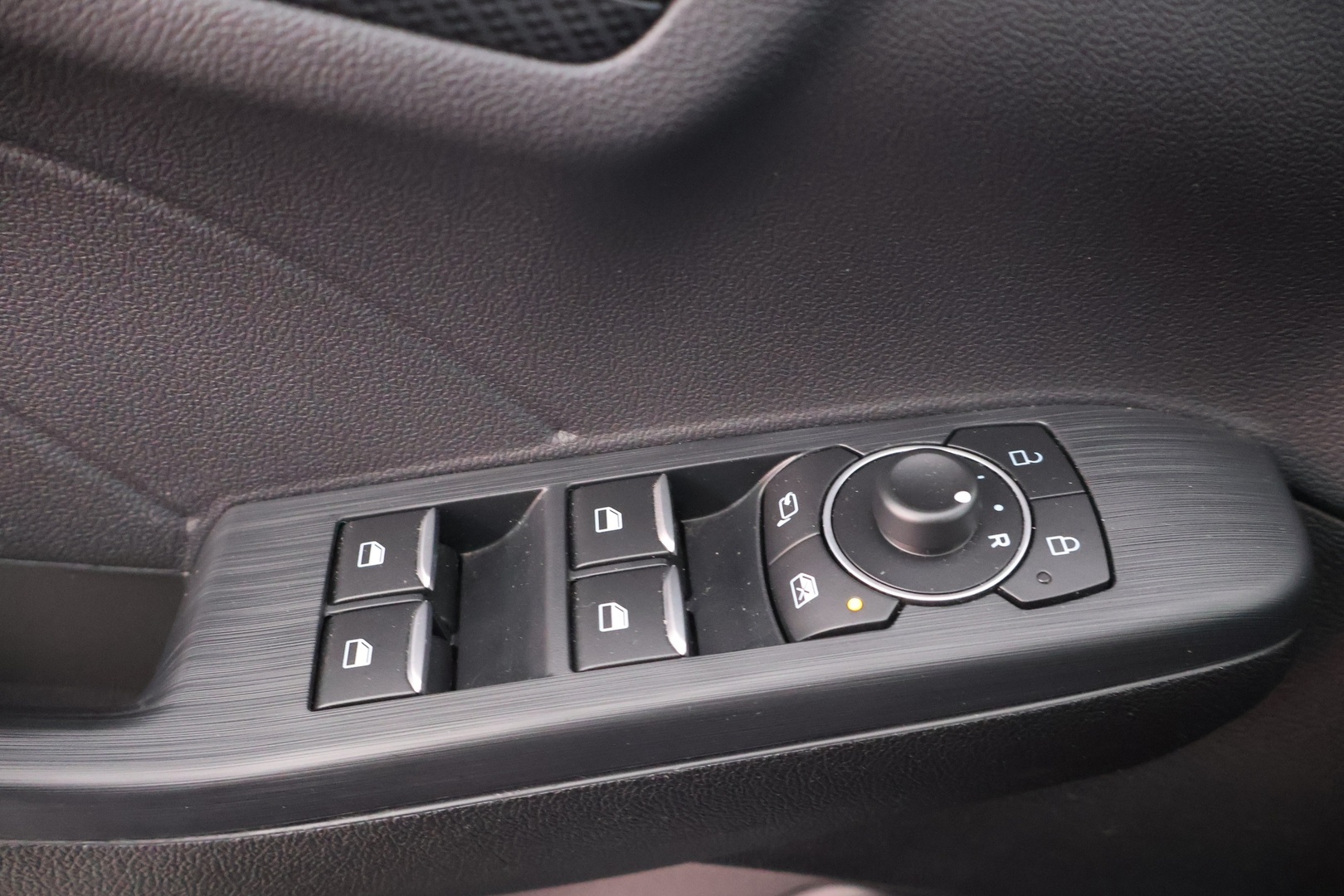 FORD Kuga 2023