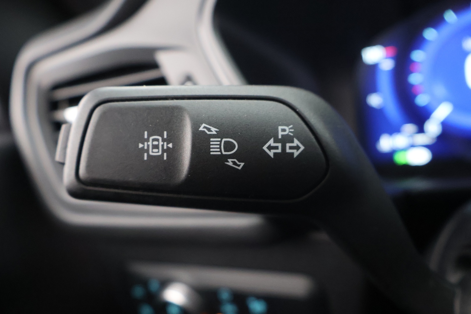 FORD Kuga 2023