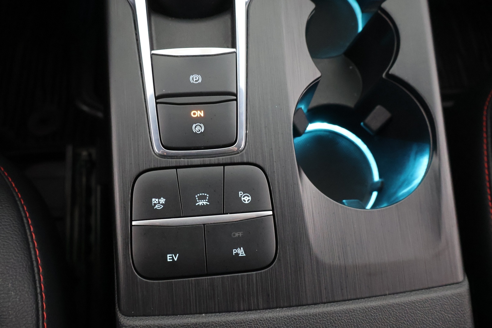 FORD Kuga 2023