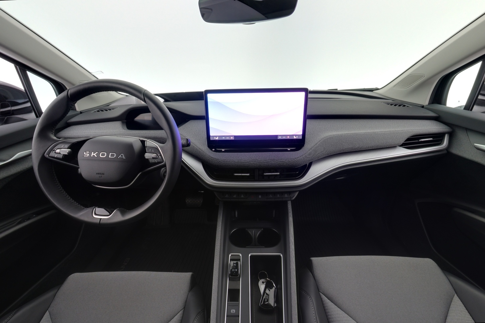 SKODA Enyaq 2025