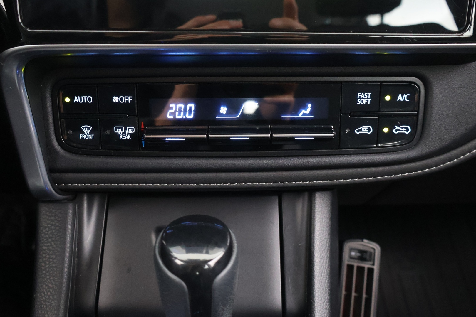 TOYOTA Auris 2017