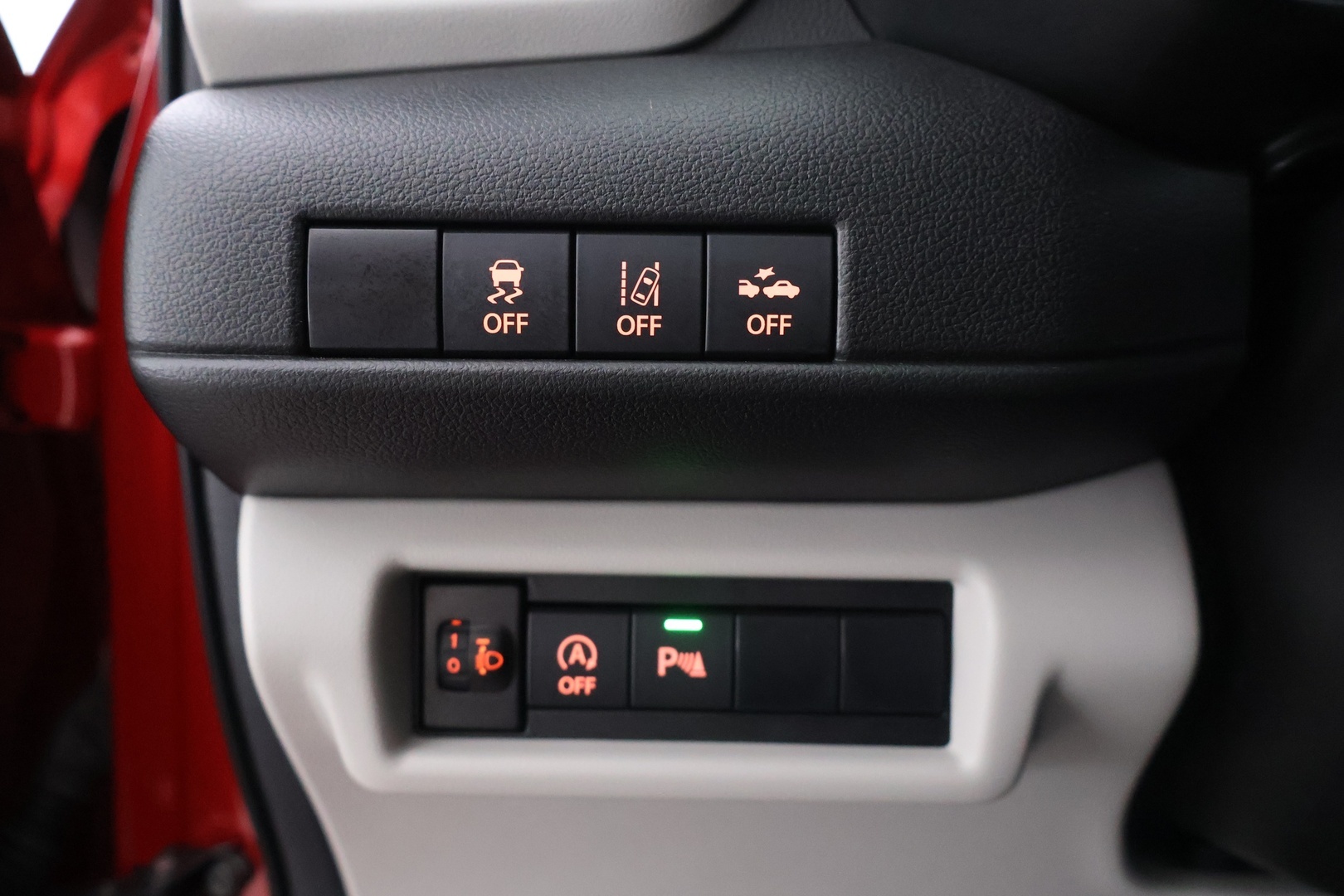 SUZUKI Swift 2025