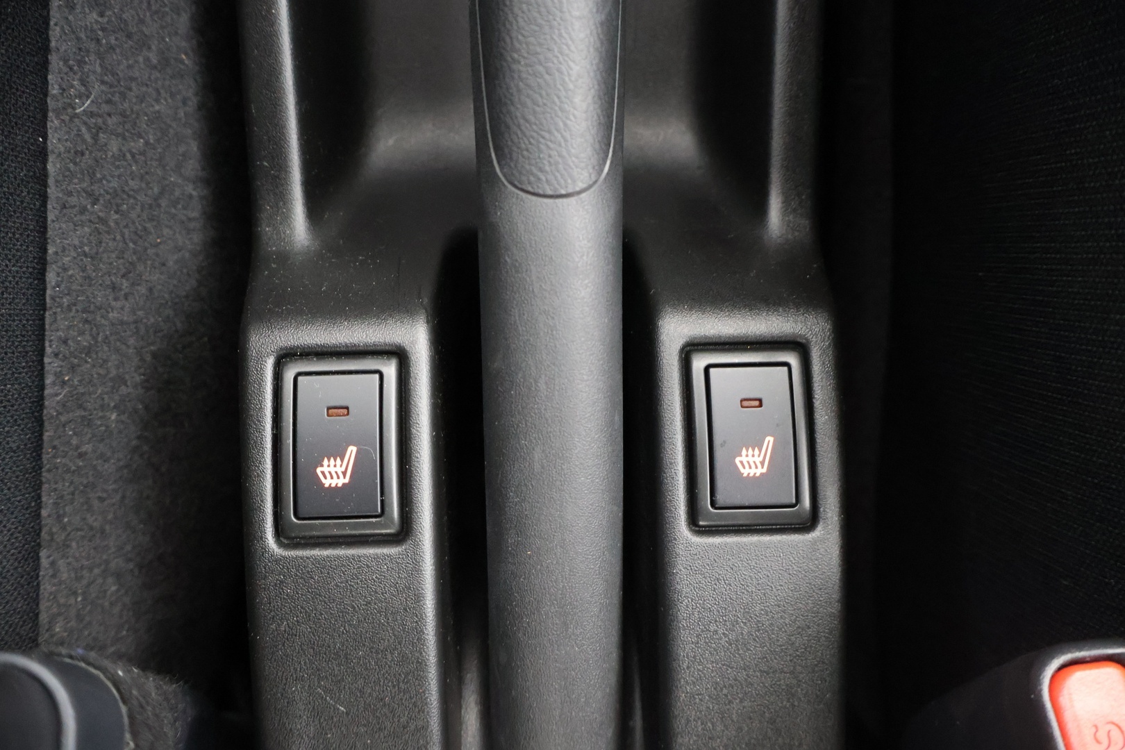 SUZUKI Swift 2025