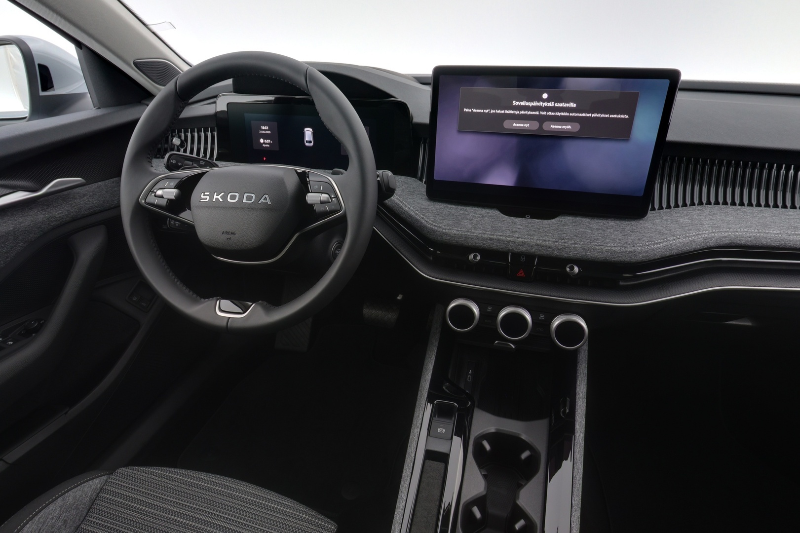 SKODA SUPERB 9