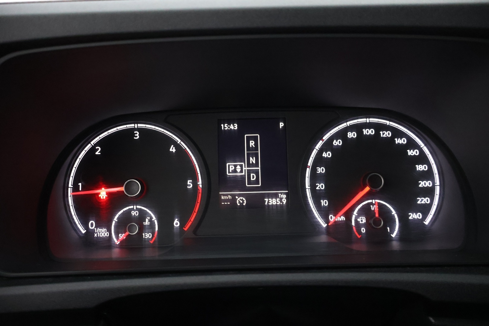 VOLKSWAGEN Caddy Maxi 17