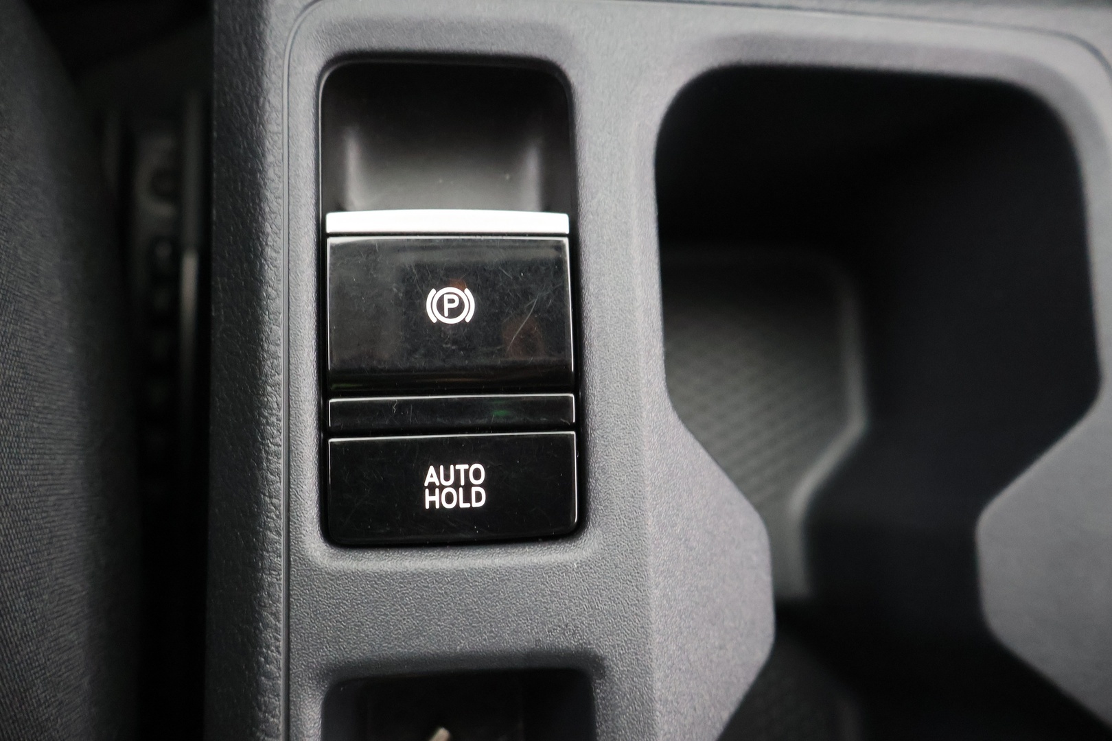 VOLKSWAGEN Caddy Maxi 25