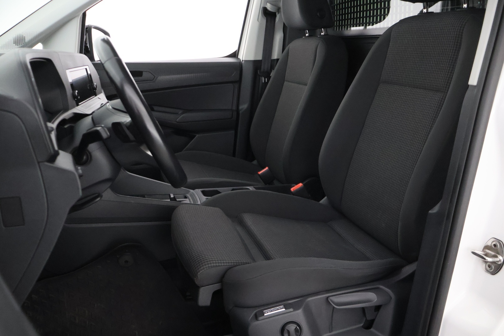 VOLKSWAGEN Caddy Maxi 27