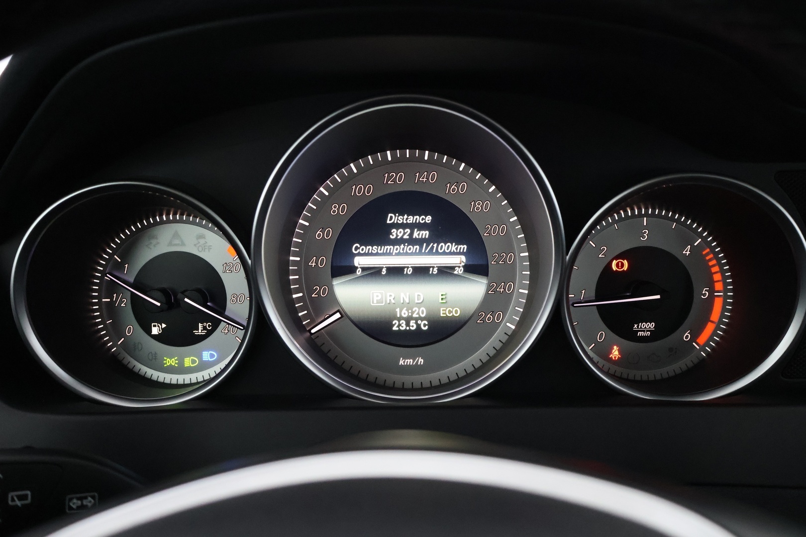 MERCEDES-BENZ C 2014