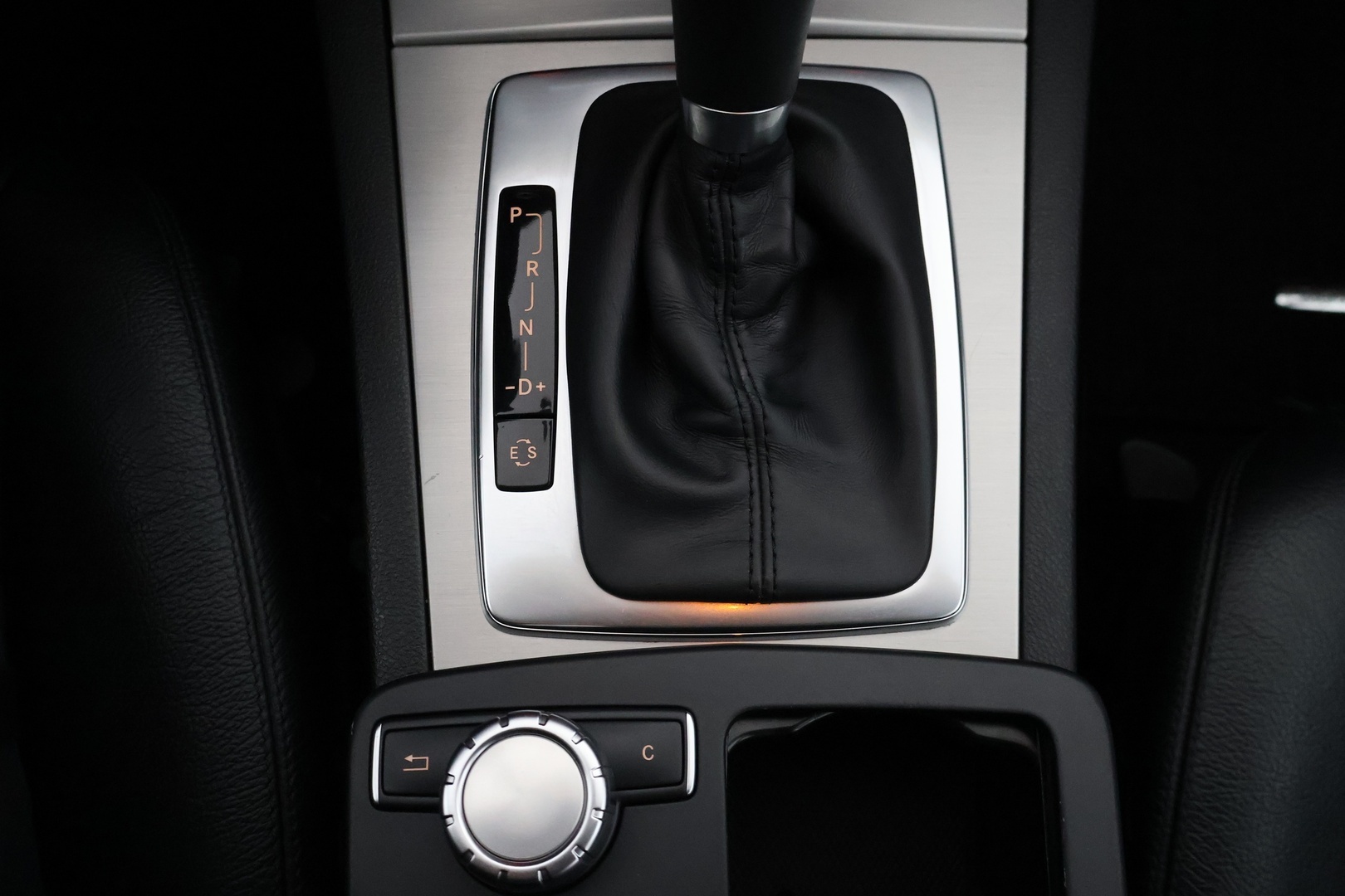 MERCEDES-BENZ C 2014