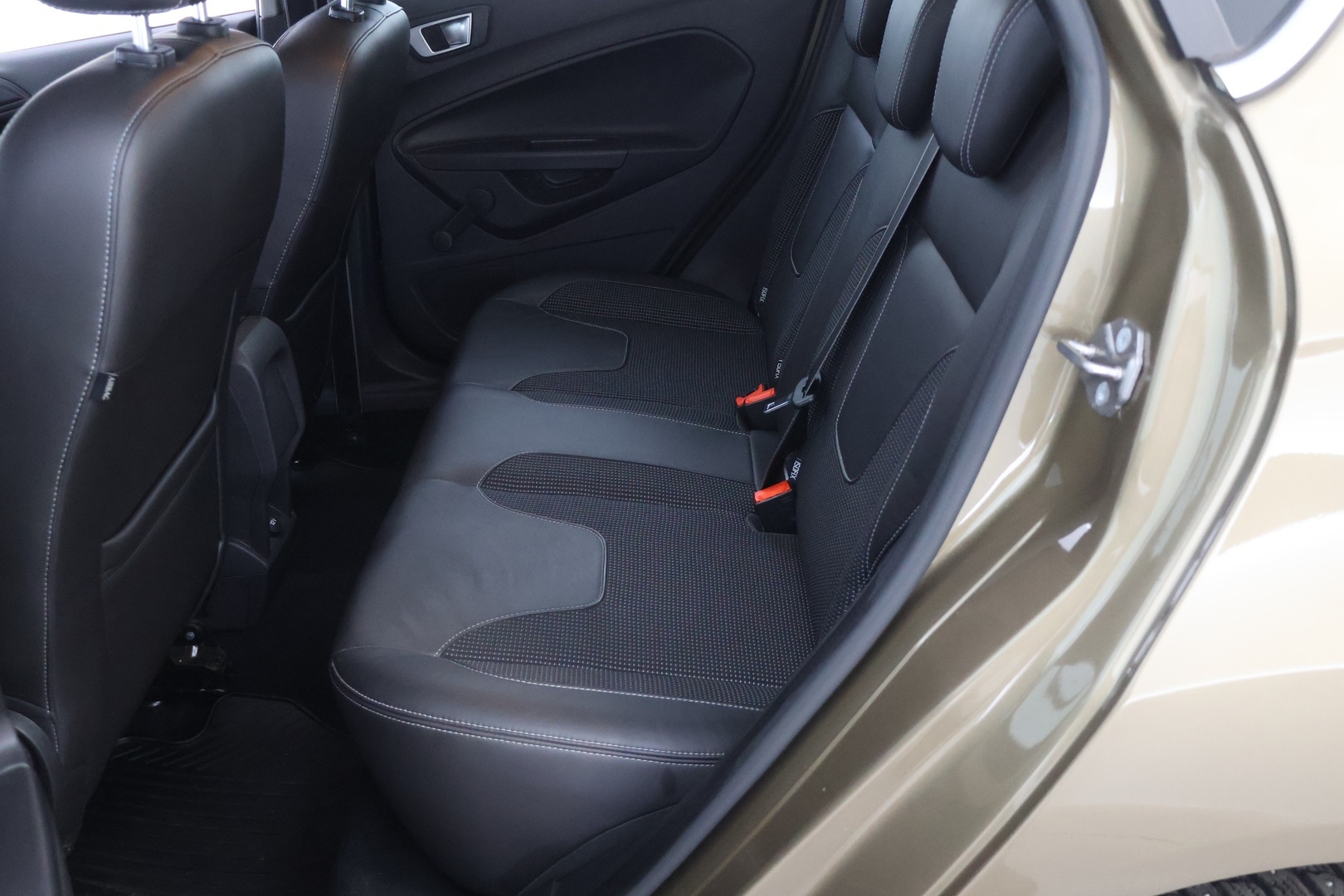 FORD Fiesta 2013