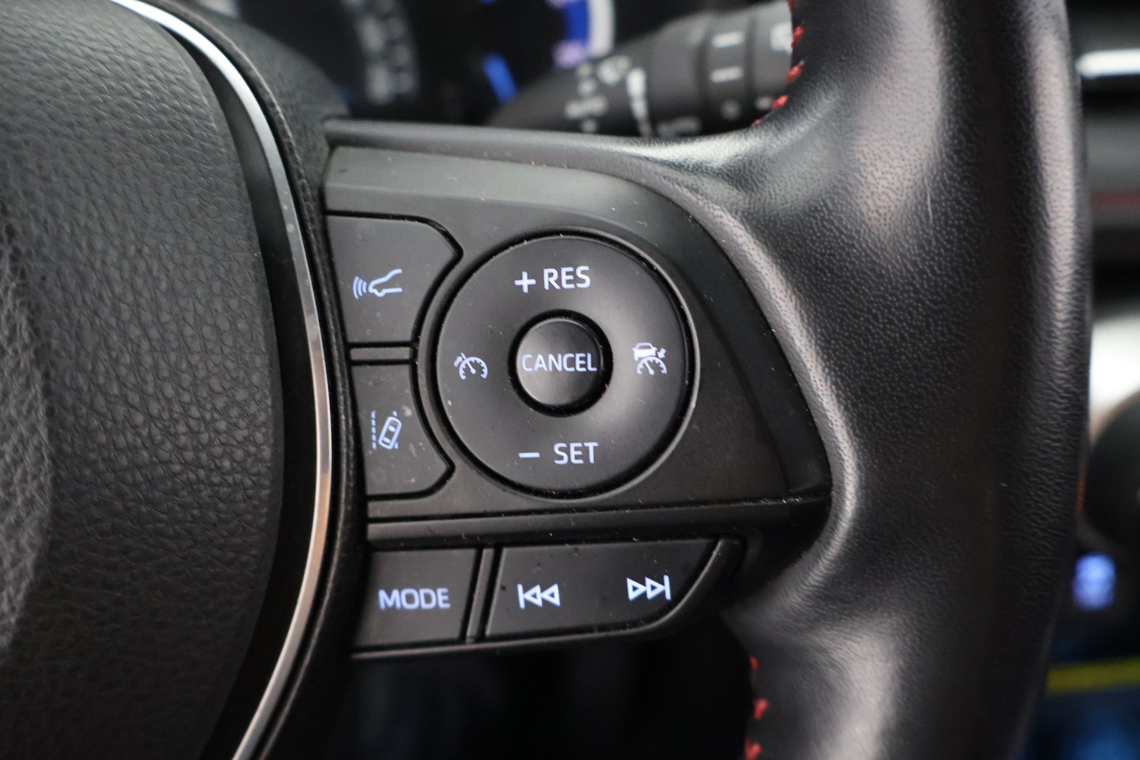TOYOTA RAV4 Plug-in 2020