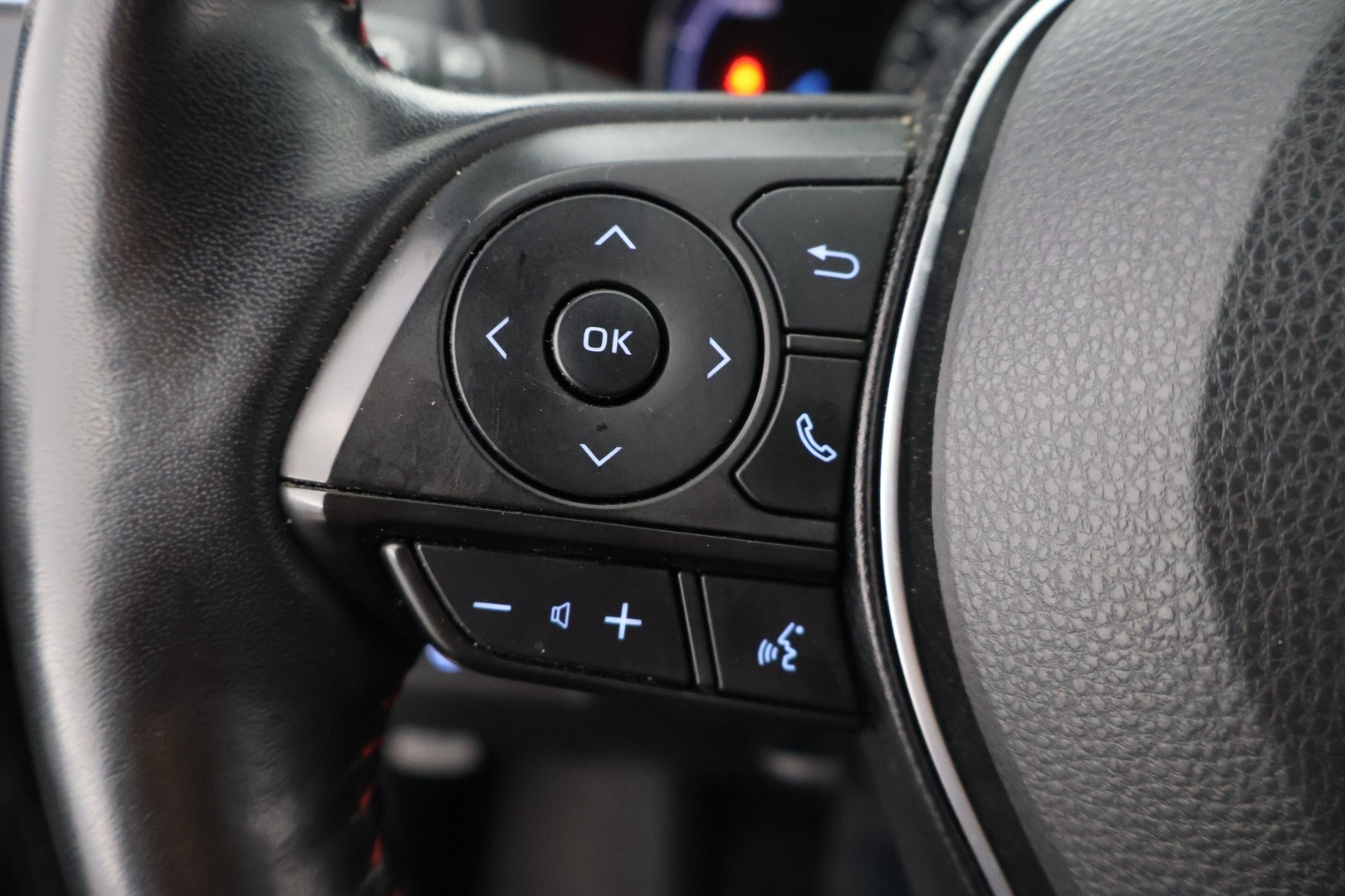 TOYOTA RAV4 Plug-in 2020