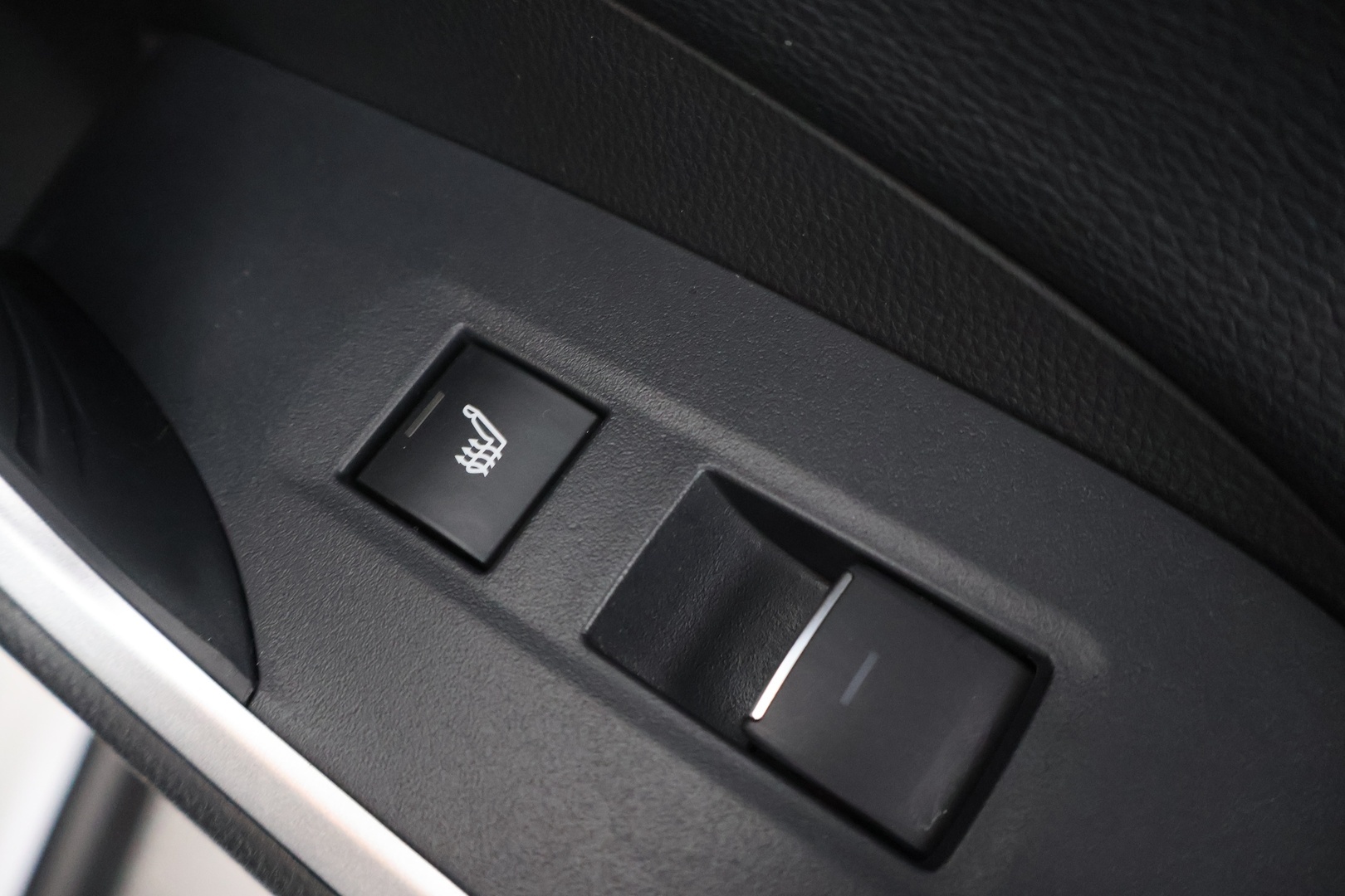 TOYOTA RAV4 Plug-in 2020