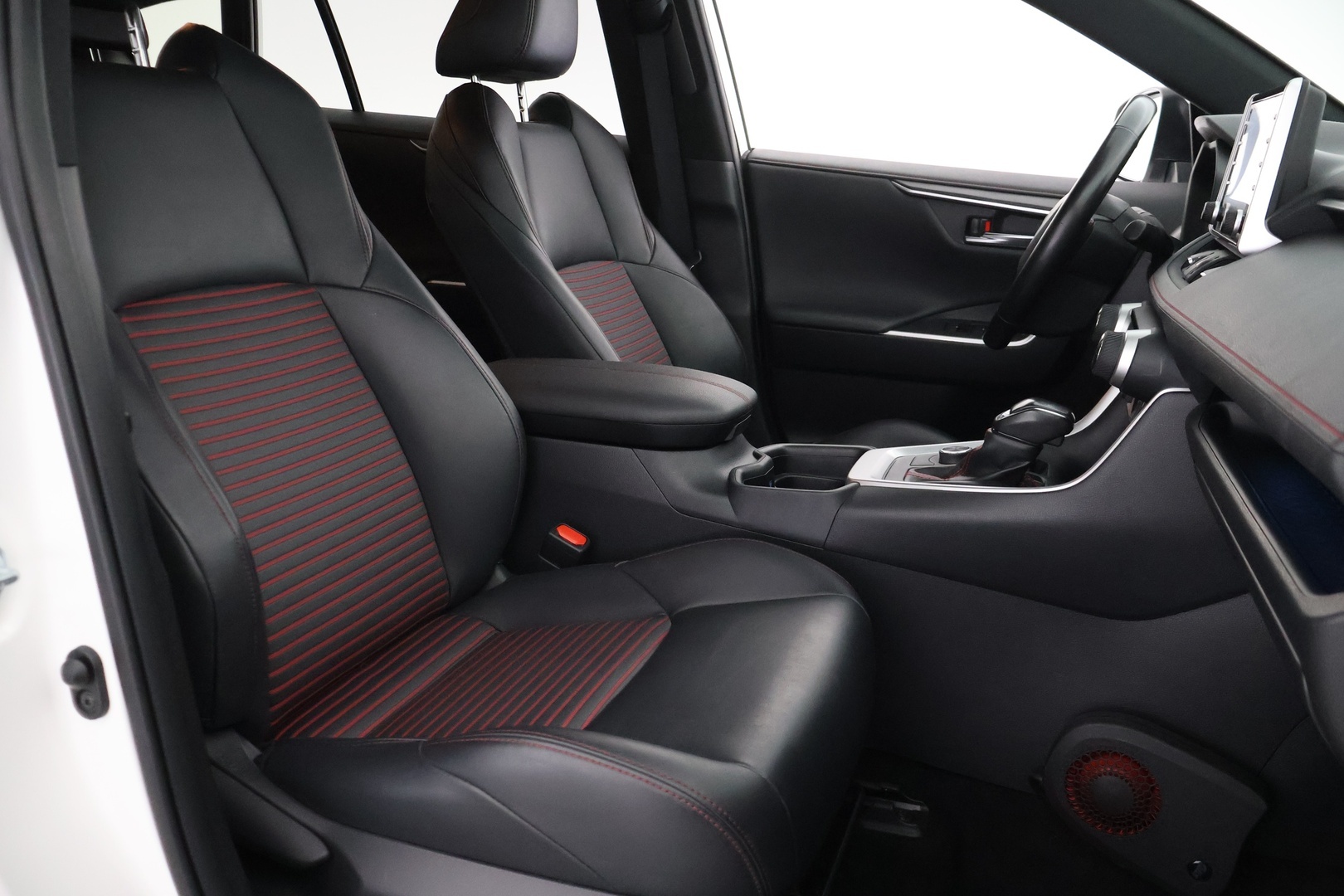 TOYOTA RAV4 Plug-in 2020